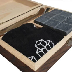 Aretica Whiskeystenen Set Van 9 Cadeauset In Houten Box -Keukendrank Winkel 3617470 bde2aaf1